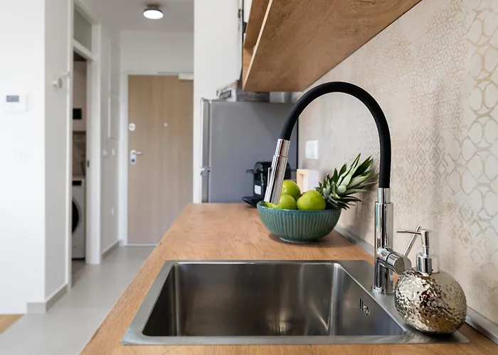 Tres Fenestras - Private Parking * Zadar