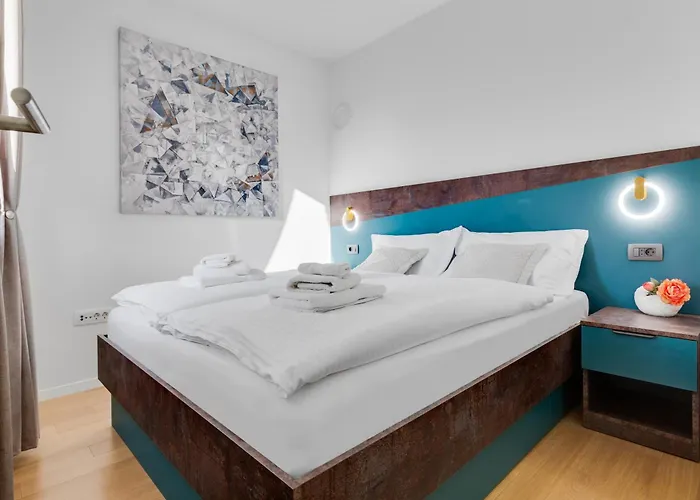 Tres Fenestras - Private Parking Lägenhet Zadar