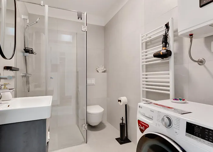 Tres Fenestras - Private Parking *