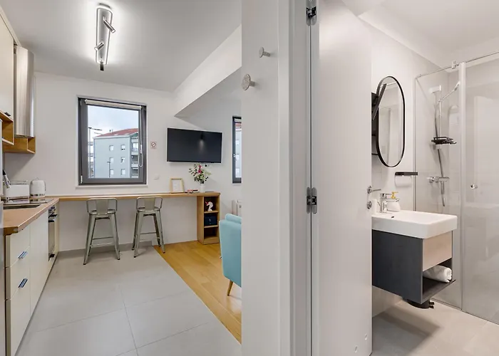 Tres Fenestras - Private Parking Lägenhet